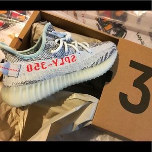 Brand New Yezzys with receipt sizes 7 & 11.5